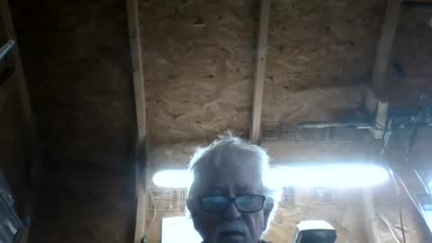 papajb70 online show from July 26, 5:59 am