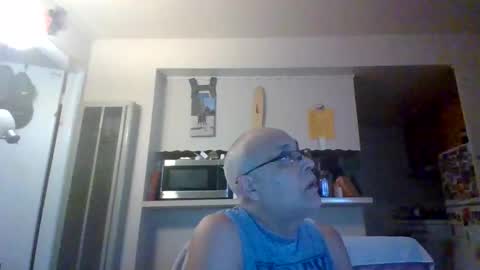 pawgkiller online show from May 22, 2:38 am