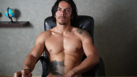 andres    online show from July 28, 9:03 pm