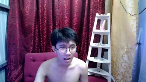 cute vir online show from July 27, 1:07 pm