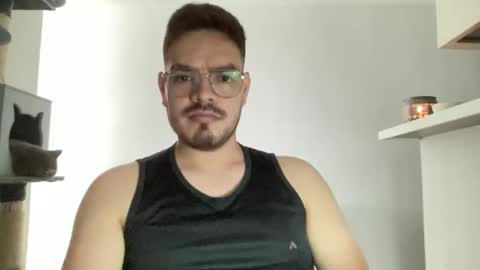 philip0411 online show from May 27, 3:53 pm