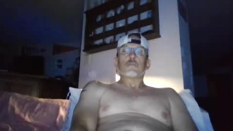 philuup225694 online show from August 3, 5:50 am