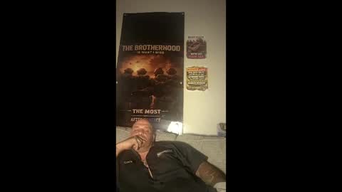 dee online show from June 11, 5:49 am