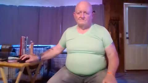 chaz online show from June 10, 9:37 pm