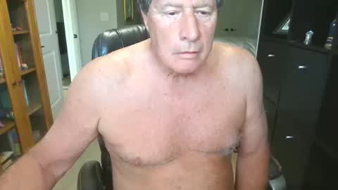 pleeeezeher online show from June 8, 6:31 pm