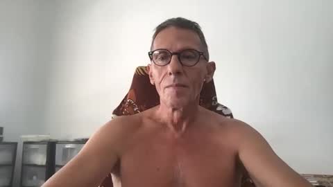 princesseemmanuelle69 online show from May 31, 3:22 pm