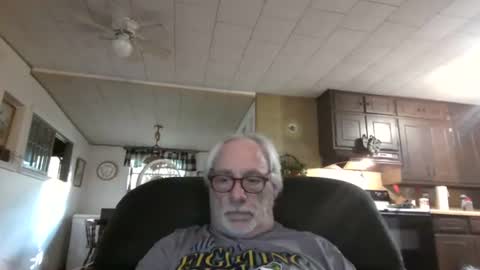 prlbob77 online show from July 1, 12:33 am