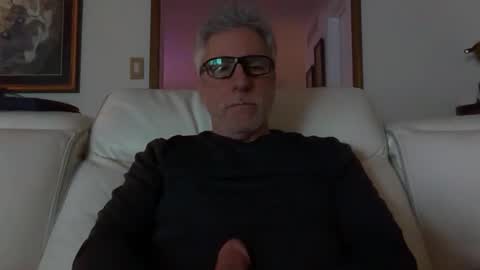 proud_patriot online show from May 8, 3:18 am
