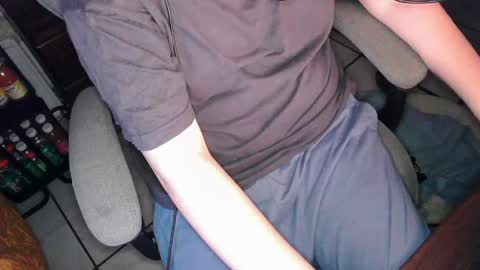 your mysterious man online show from May 22, 3:33 am