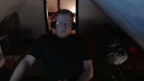 pussylovercb online show from March 27, 8:43 pm