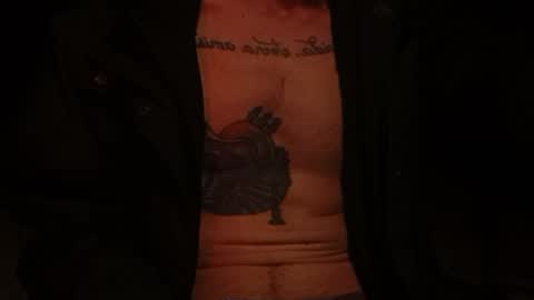 randy_motorhead online show from May 3, 8:39 am