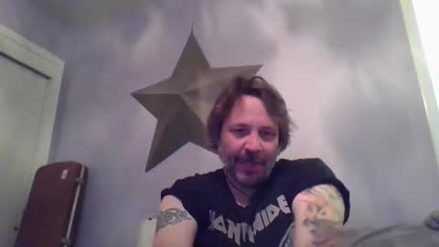 Bear online show from May 10, 3:35 pm