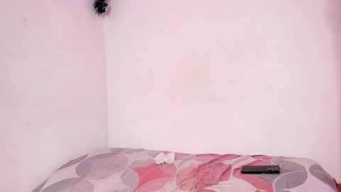 reylatino24 online show from February 26, 1:29 am