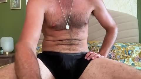 rifraf1986 online show from June 26, 1:35 pm