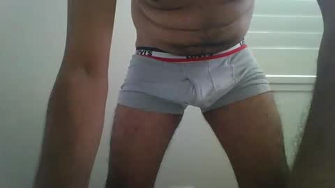 rishavb1991 online show from May 22, 5:01 am
