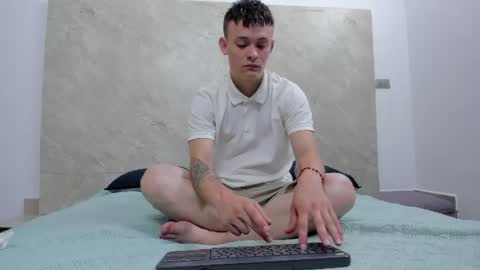 robinlion91 online show from July 22, 3:31 am