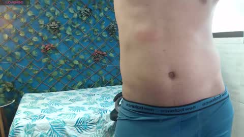 Roccoallegeri online show from March 26, 1:37 pm