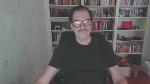 RodgerDodger online show from January 28, 4:30 pm