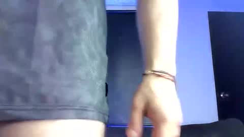 Ronnie online show from May 26, 6:48 pm