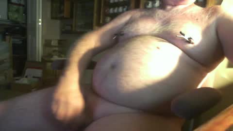 ronnybeee online show from July 12, 8:27 am