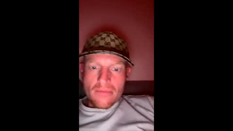 rooiemafkees online show from May 2, 1:41 am