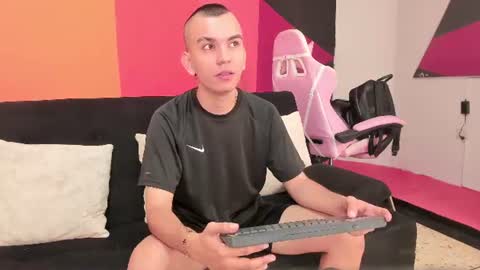Rowan online show from July 6, 11:51 am