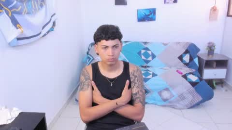 samxx_muscle online show from July 14, 5:30 pm
