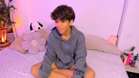 Sammy online show from June 21, 3:23 am