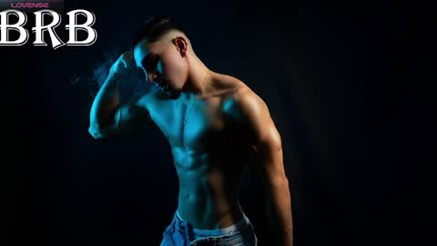 Santiago Seans online show from May 19, 3:51 pm