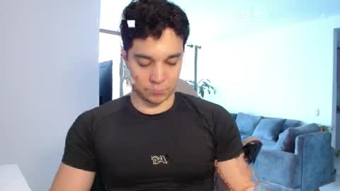 Twitter Scott brasher1 Instagram Camiloestuardo2 online show from April 7, 3:56 pm