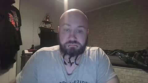 Richard James online show from April 25, 1:30 am