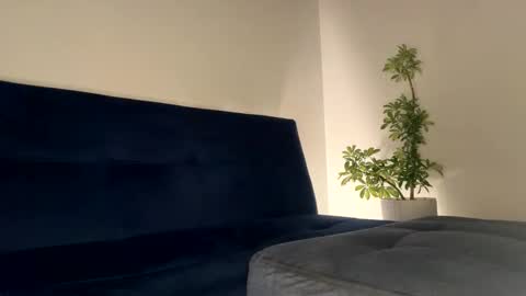 Sean pablo Sanz online show from April 17, 5:10 am