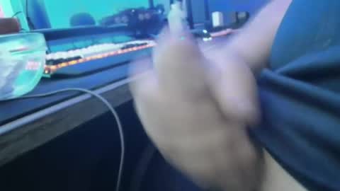 seattleboi1220 online show from May 22, 12:37 am