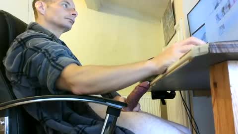 sebastianspalding450 online show from June 19, 9:15 am