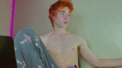 Big Cock online show from June 21, 7:19 pm