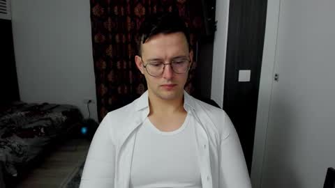 Sexxymuscles4U online show from February 9, 7:46 am