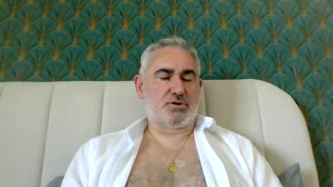 Antonio online show from June 17, 2:52 pm