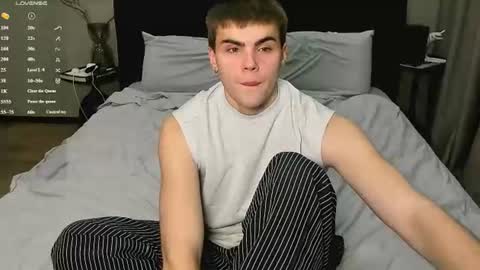 Simon online show from June 27, 7:08 pm