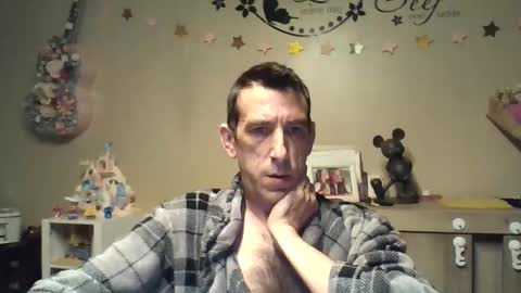 SkinnyBigCock2 online show from April 12, 3:20 am