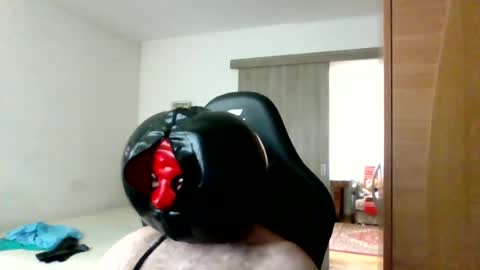 slatexss online show from July 12, 9:44 am