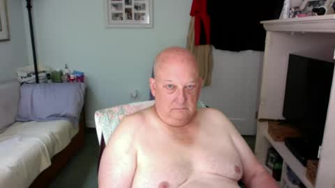 slick50000 online show from June 15, 7:06 pm