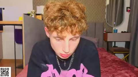 sluttsavage online show from July 31, 12:21 am