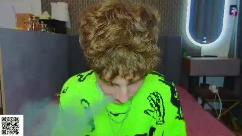 sluttsavage online show from July 15, 7:09 pm