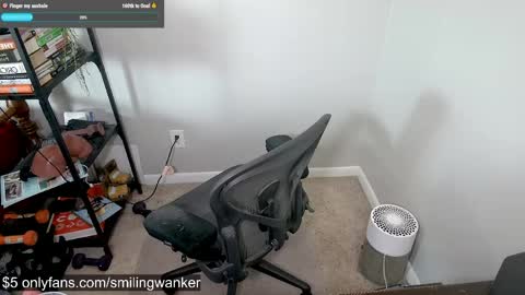 smilingwanker online show from May 26, 5:58 am