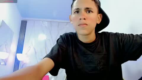ESTEBAN online show from July 7, 11:08 pm