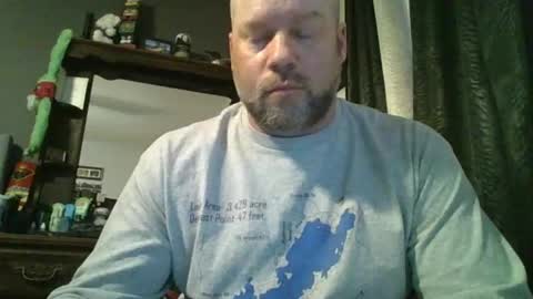 soro00421 online show from March 31, 7:04 pm