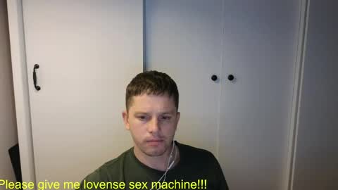 st1vemaster01 online show from June 7, 2:02 pm
