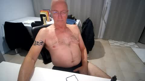 stevejohnson3367 online show from July 23, 10:56 am