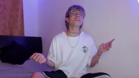 nico online show from March 24, 7:29 pm