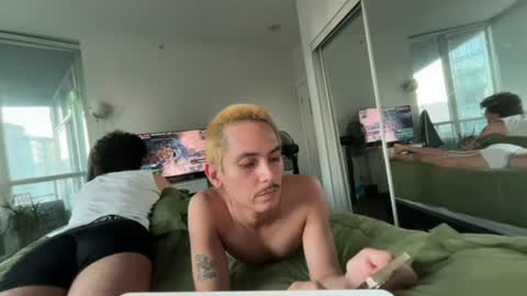 surfboysmx online show from August 9, 3:23 am